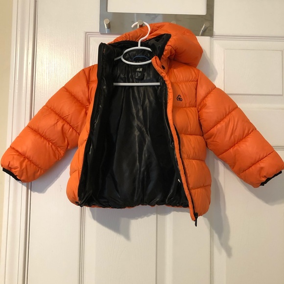 H&M orange puffer - Picture 2 of 5